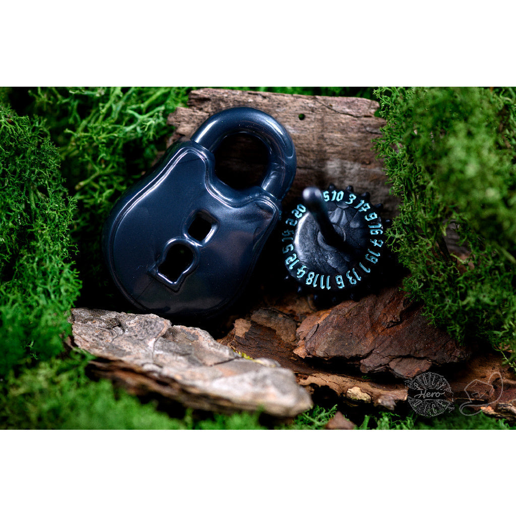 Polyhero Rogue D20 Lock & Pick Set Cold Iron