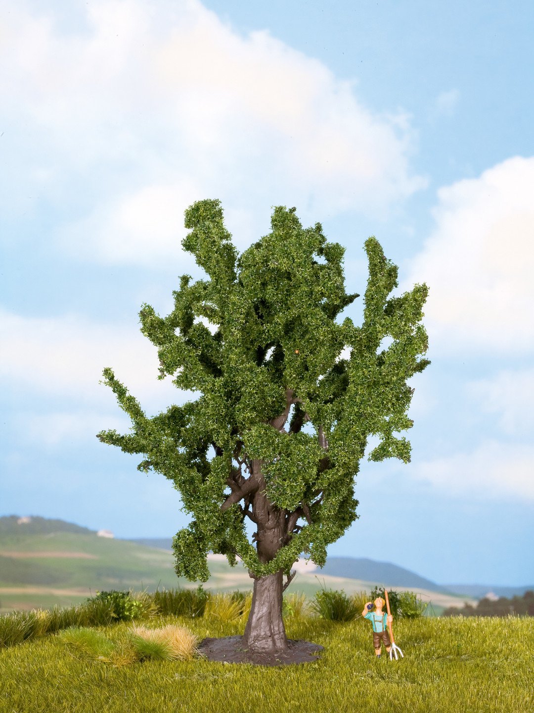 Noch 32mm Scale Oak Tree