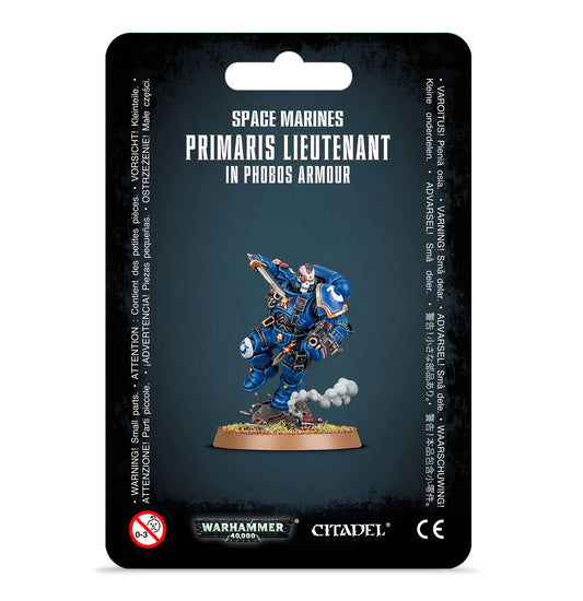 Space Marines Primaris Lieutenant in Reiver (Phobos) Armour